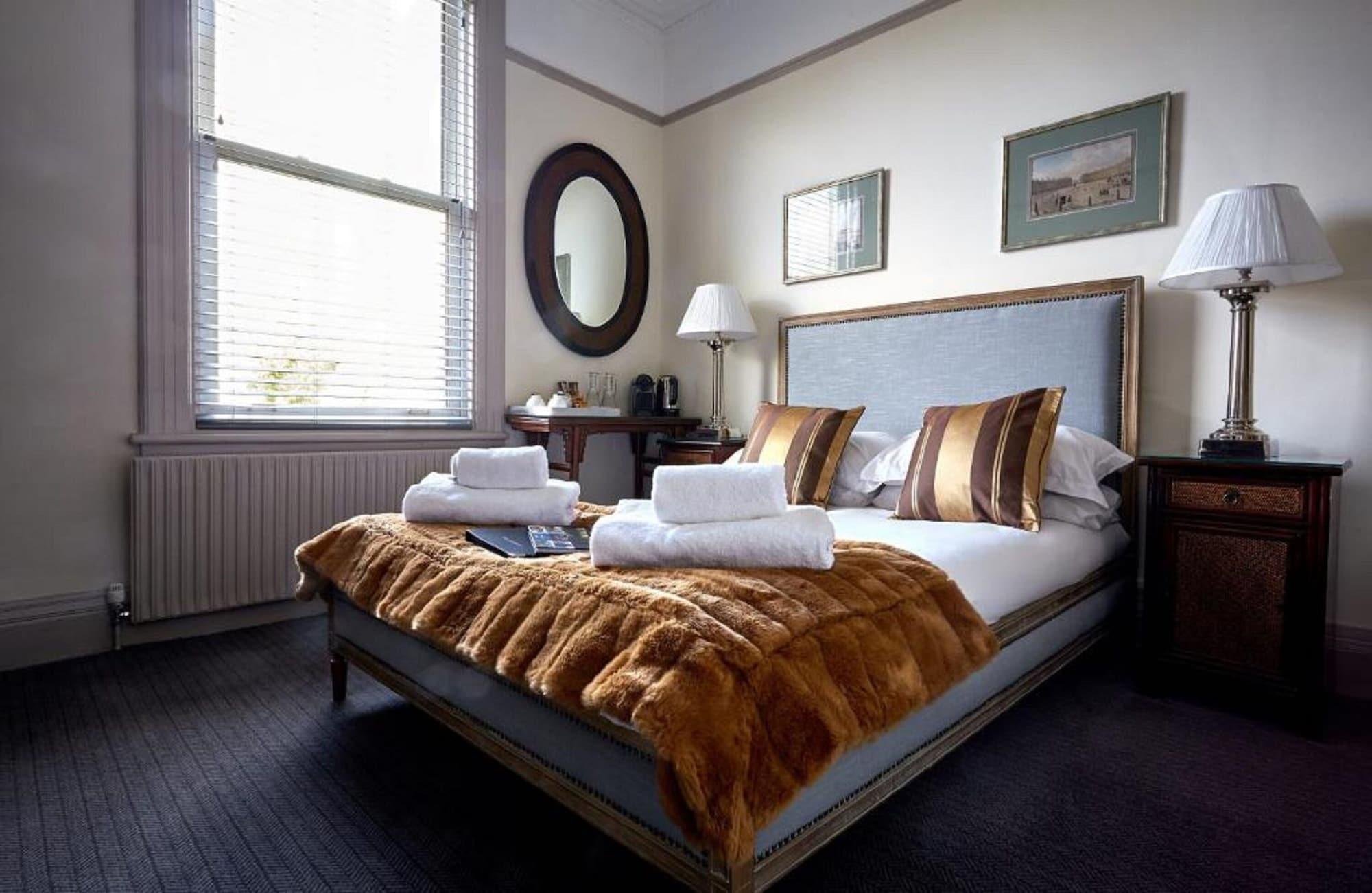 Dorian House Boutique B&B - Free Parking! Бат Екстер'єр фото