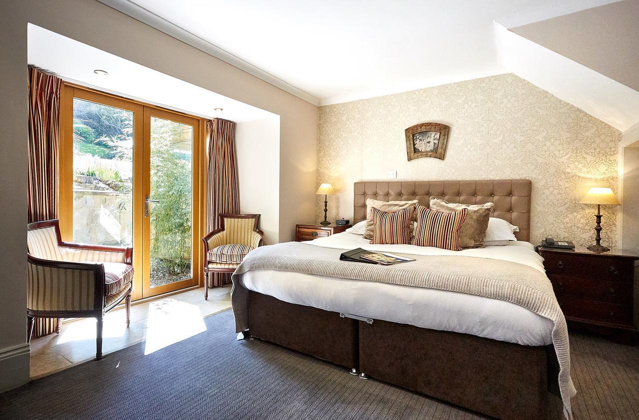 Dorian House Boutique B&B - Free Parking! Бат Екстер'єр фото A bedroom at The Old Vicarage Hotel