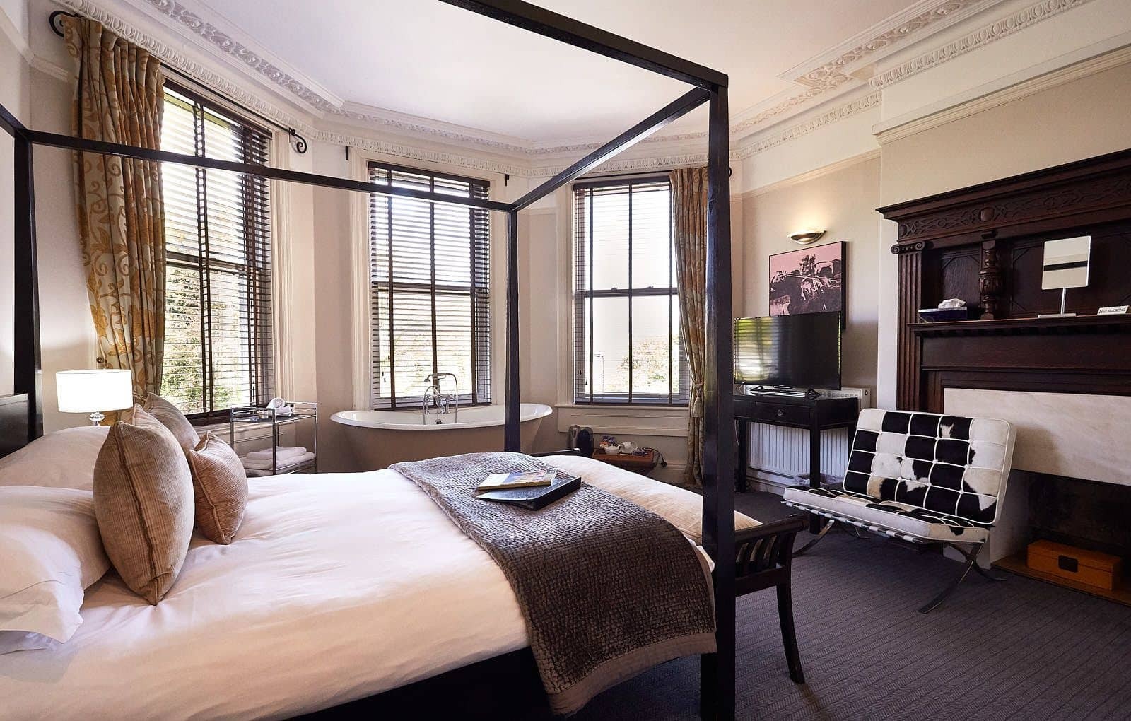 Dorian House Boutique B&B - Free Parking! Бат Екстер'єр фото A bedroom at the hotel